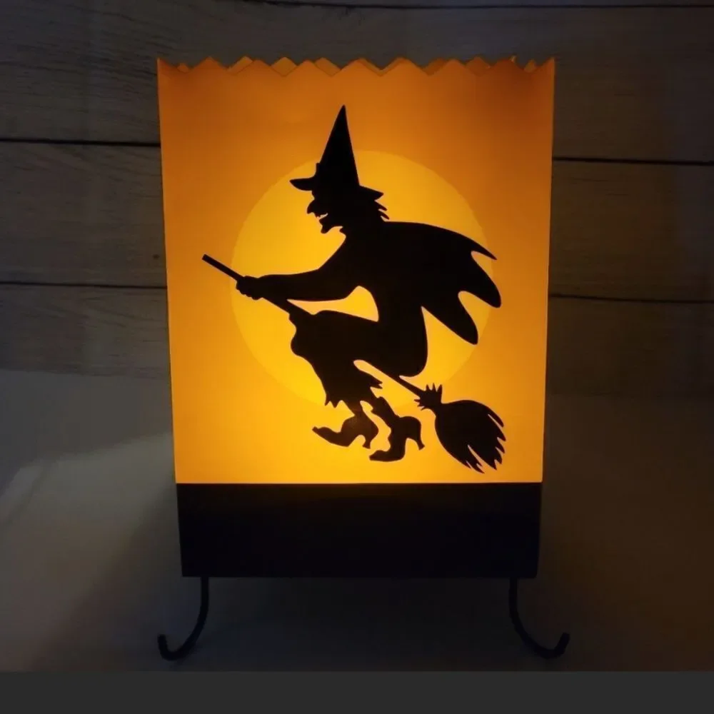 NEW PR3673 Hallmark Hauntington Cackling Witch Luminary Halloween